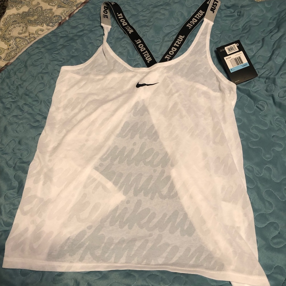 Nike dryfit black and white tank never worn nwt